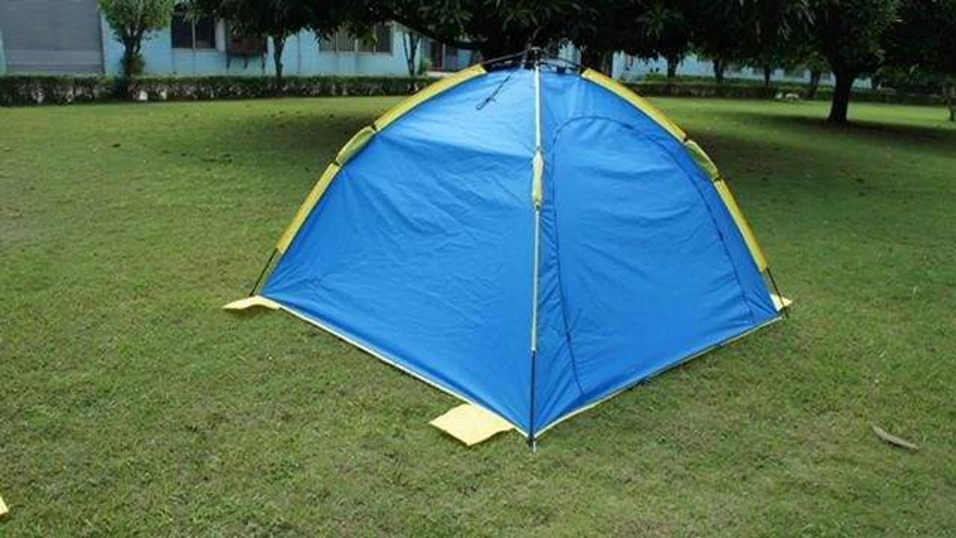Shelta Sun Shelter UV Tent | UPF50+ | Pop-Up | Fits 2 Adults + 2 Kids | Sand Pockets - Niksstuff