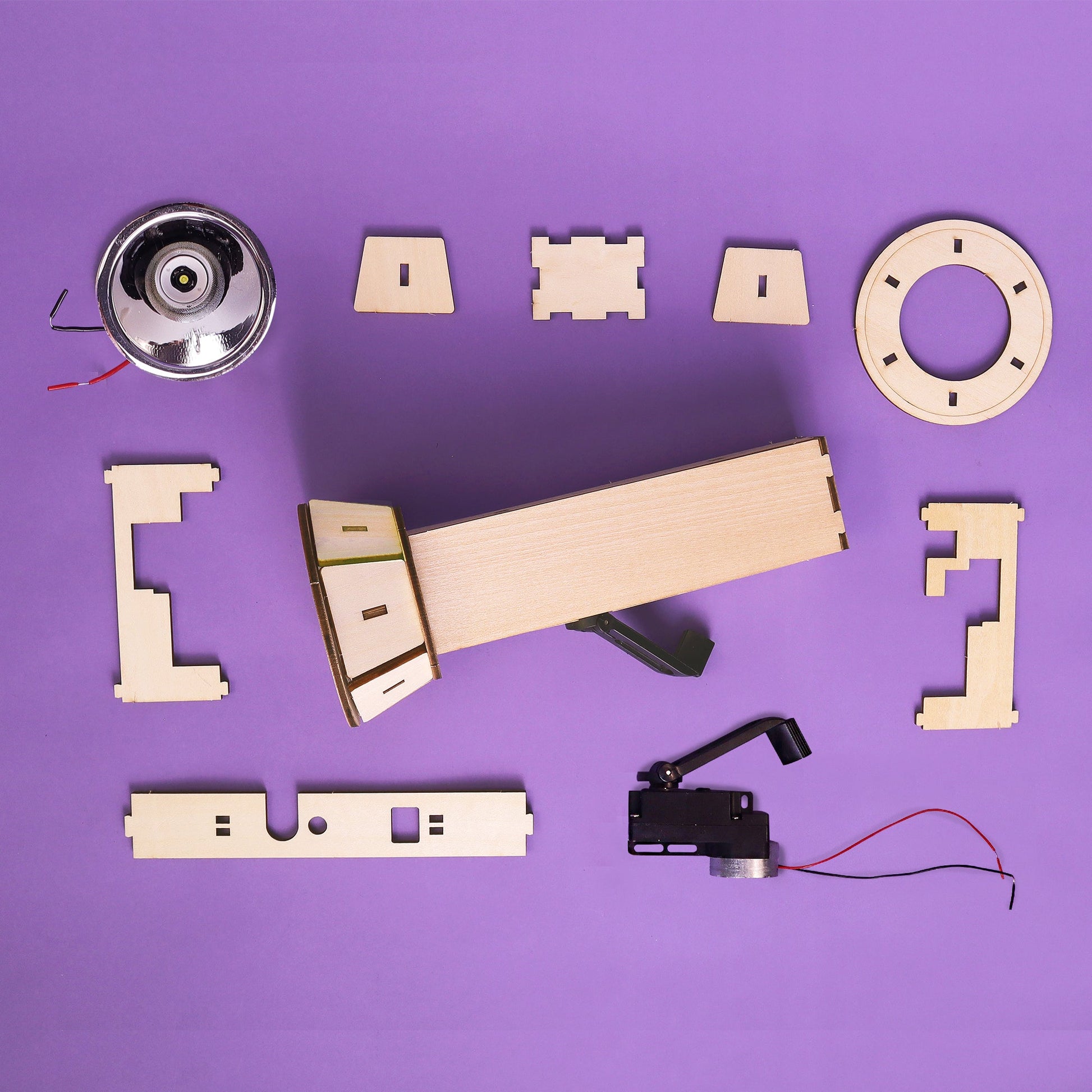 Hand-Crank Flashlight DIY Kit | Energy STEM Toy for Kids Ages 8+ - Niksstuff
