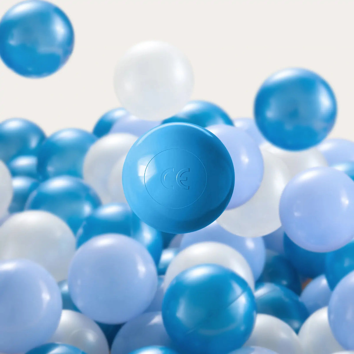 Tiny Land Ocean Balls, 200-Piece Set – Neutral Tones