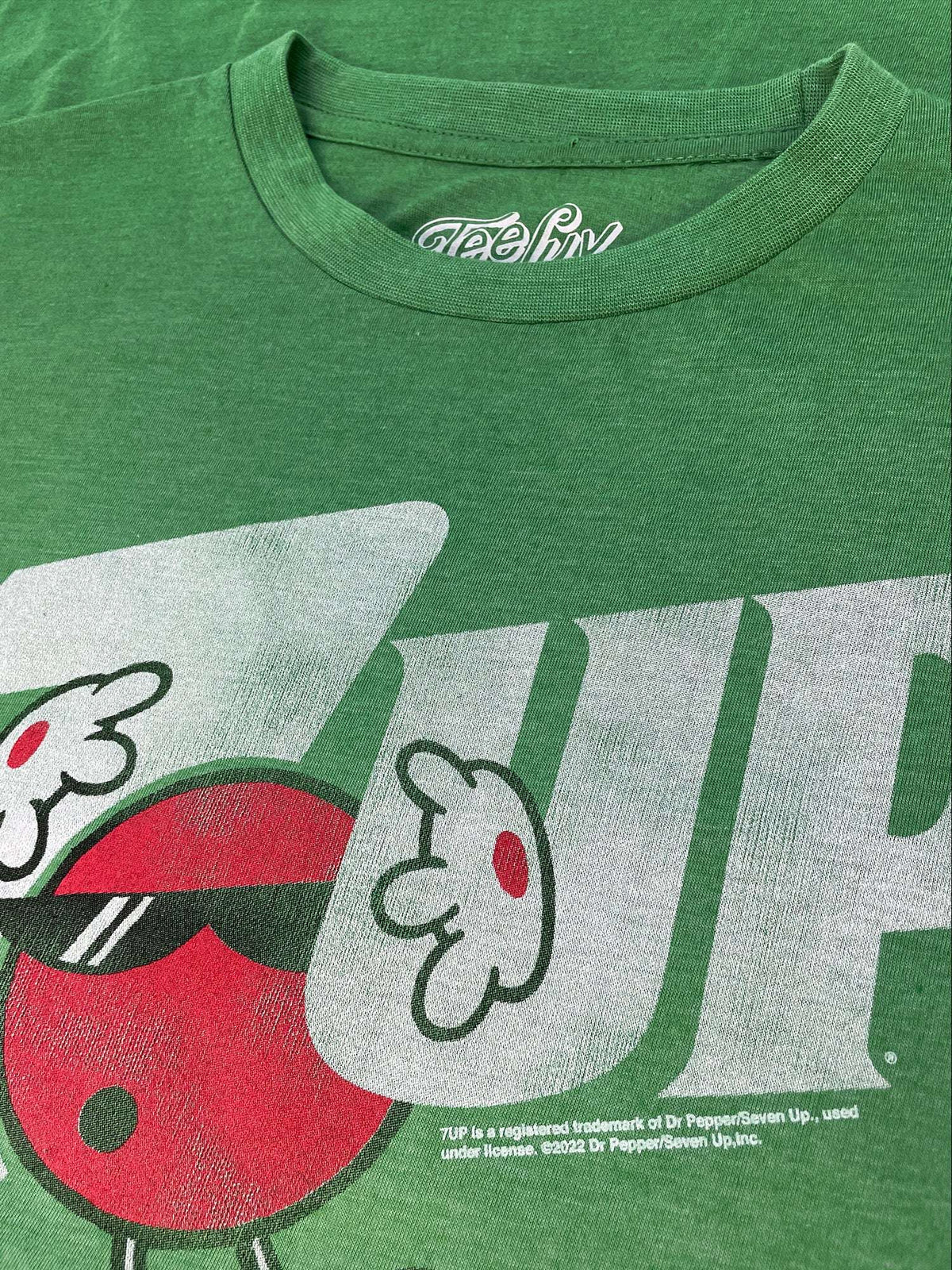 Green heather 7UP front graphic T-shirt with character and logo