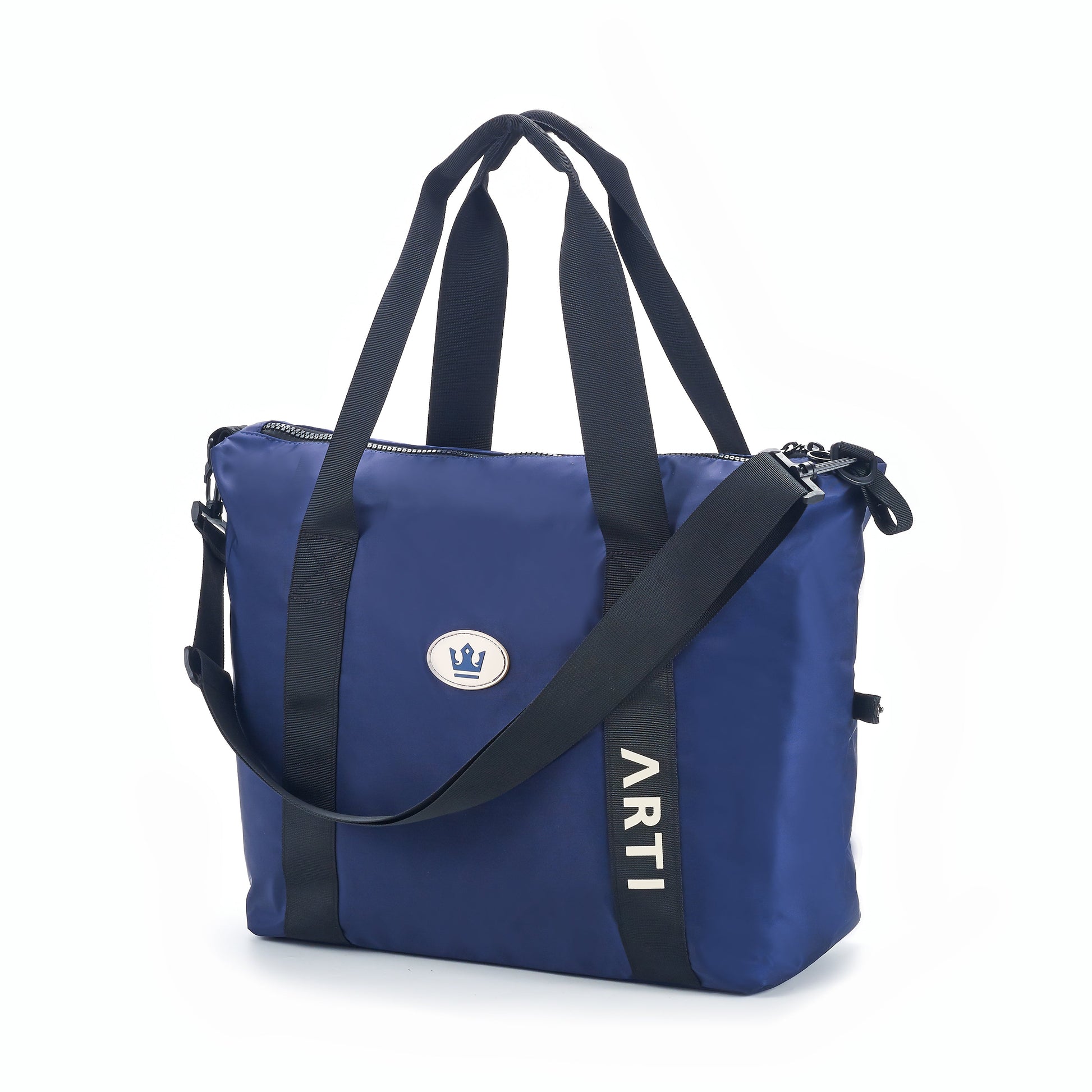 ARTI Signature Duffle Bag | Navy | 17"×13.75"×6.5" | Polyester | Removable Strap | ARTI - Niksstuff