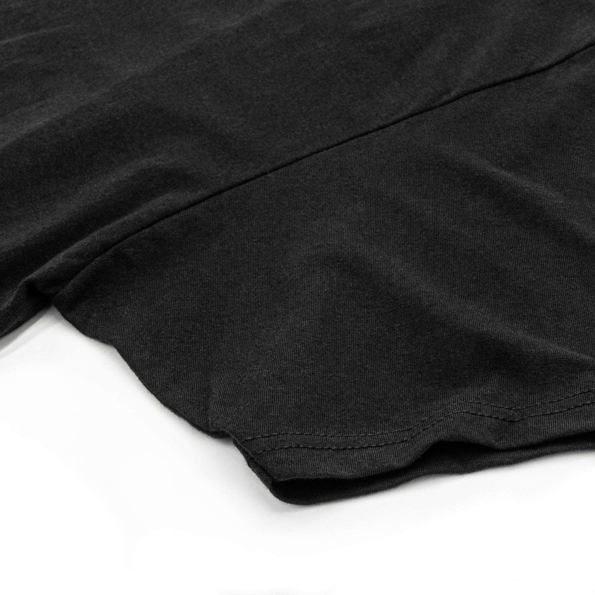 Black t-shirt side hem detail with short sleeve and stitched cuff edge