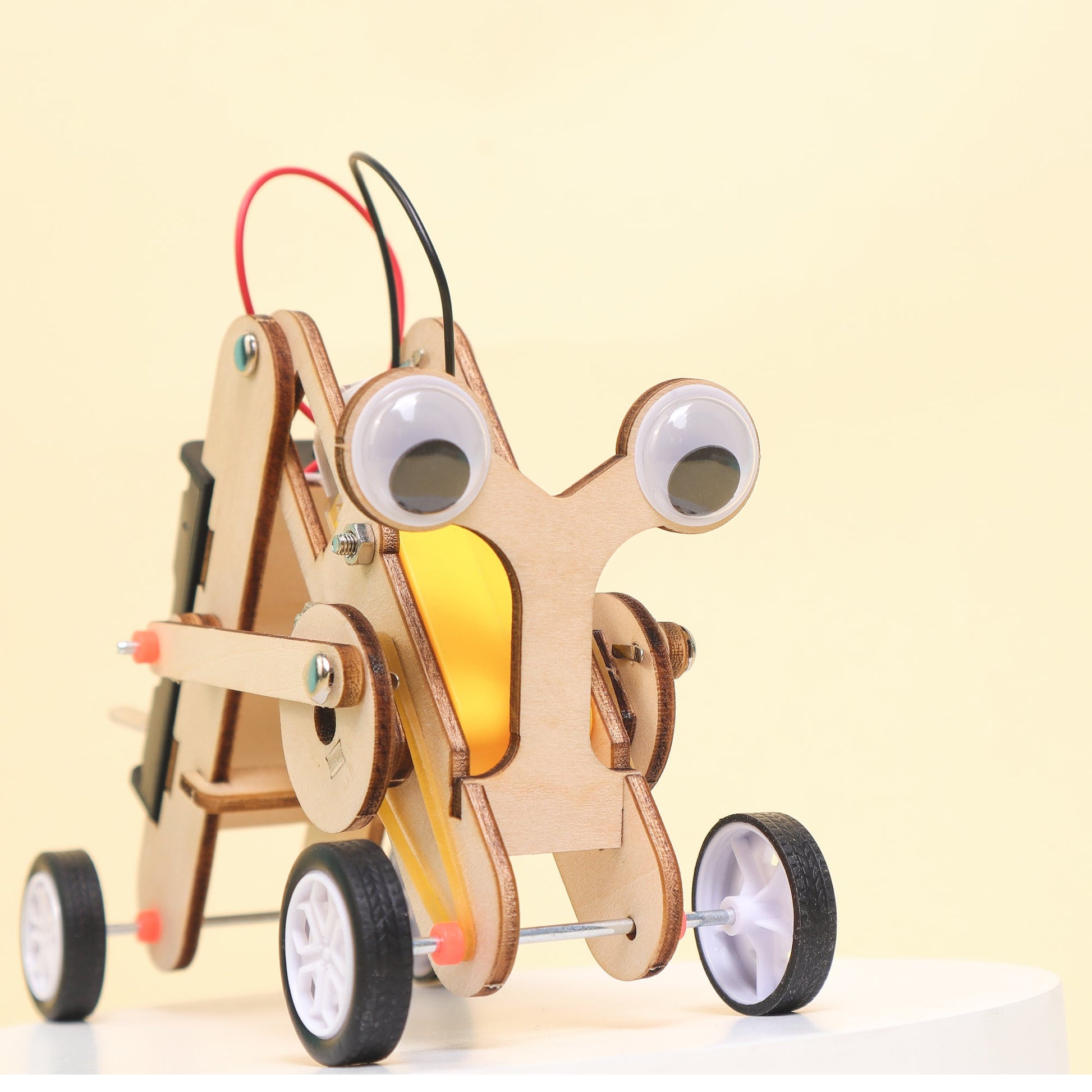 Crawling Bug Robot STEM Kit | Build & Learn Robotics for Kids 8+ - Niksstuff