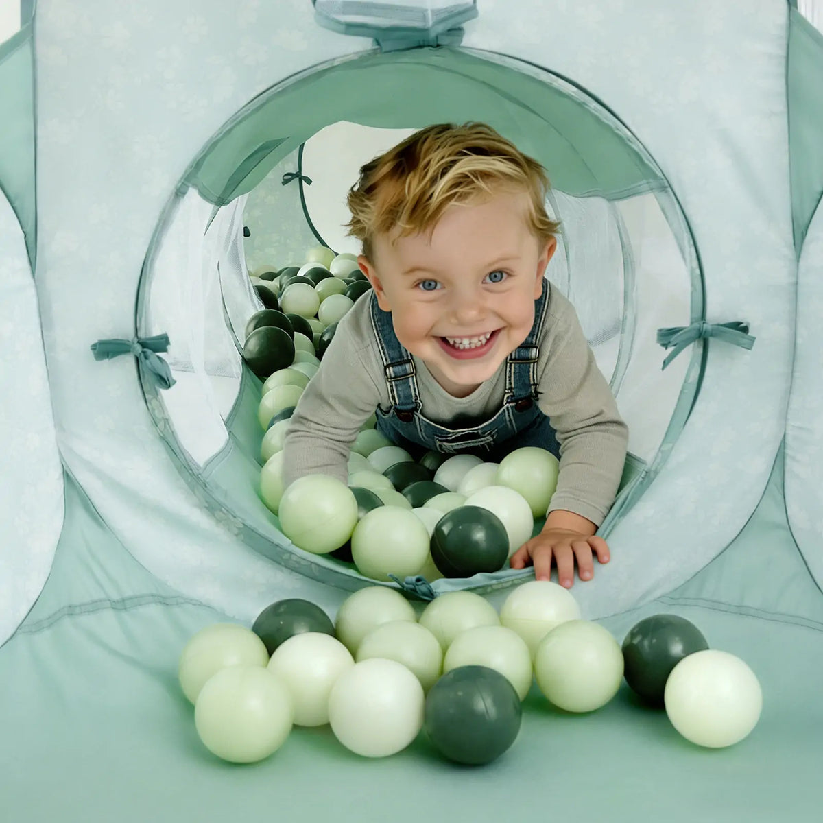 Tiny Land Ocean Balls, 200-Piece Set – Neutral Tones