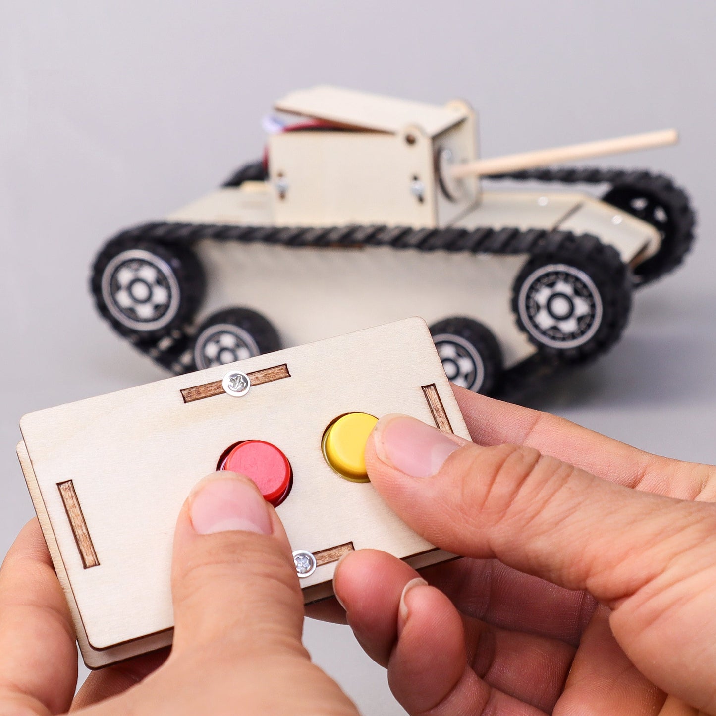 Remote-Controlled Tank DIY Kit | Engineering STEM Toy for Kids 10+ - Niksstuff