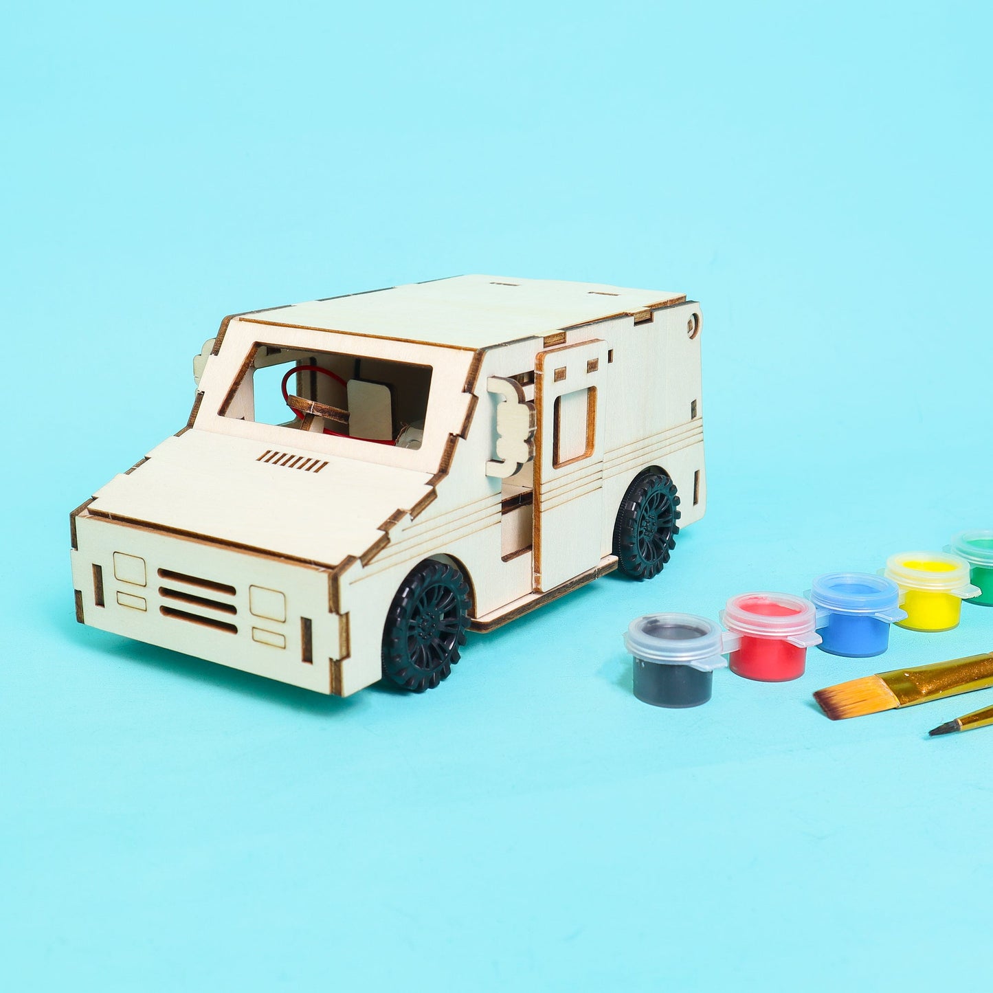 Delivery Truck STEM Kit | Build, Paint & Power a Moving Truck - Niksstuff