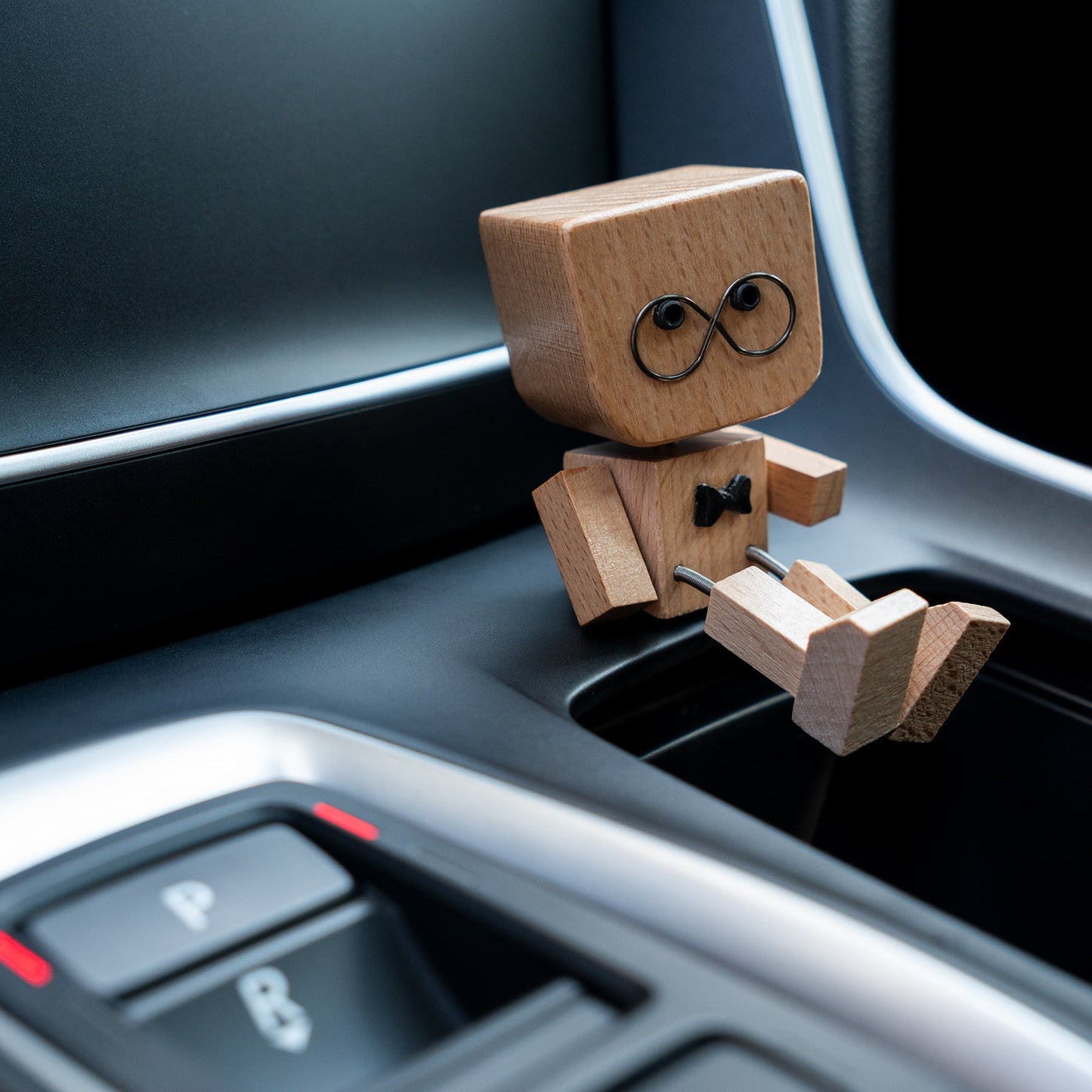 MoodBot Buddy | Wooden Robot with Interchangeable Expressions | Set of 2 - Niksstuff
