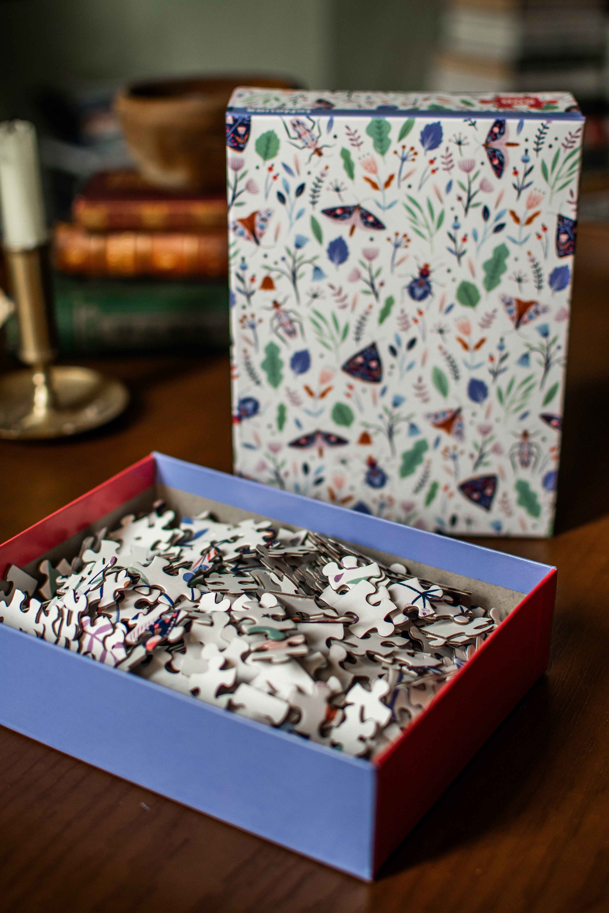Blooms & Beetles 500-Piece Puzzle | Flora Waycott | teNeues