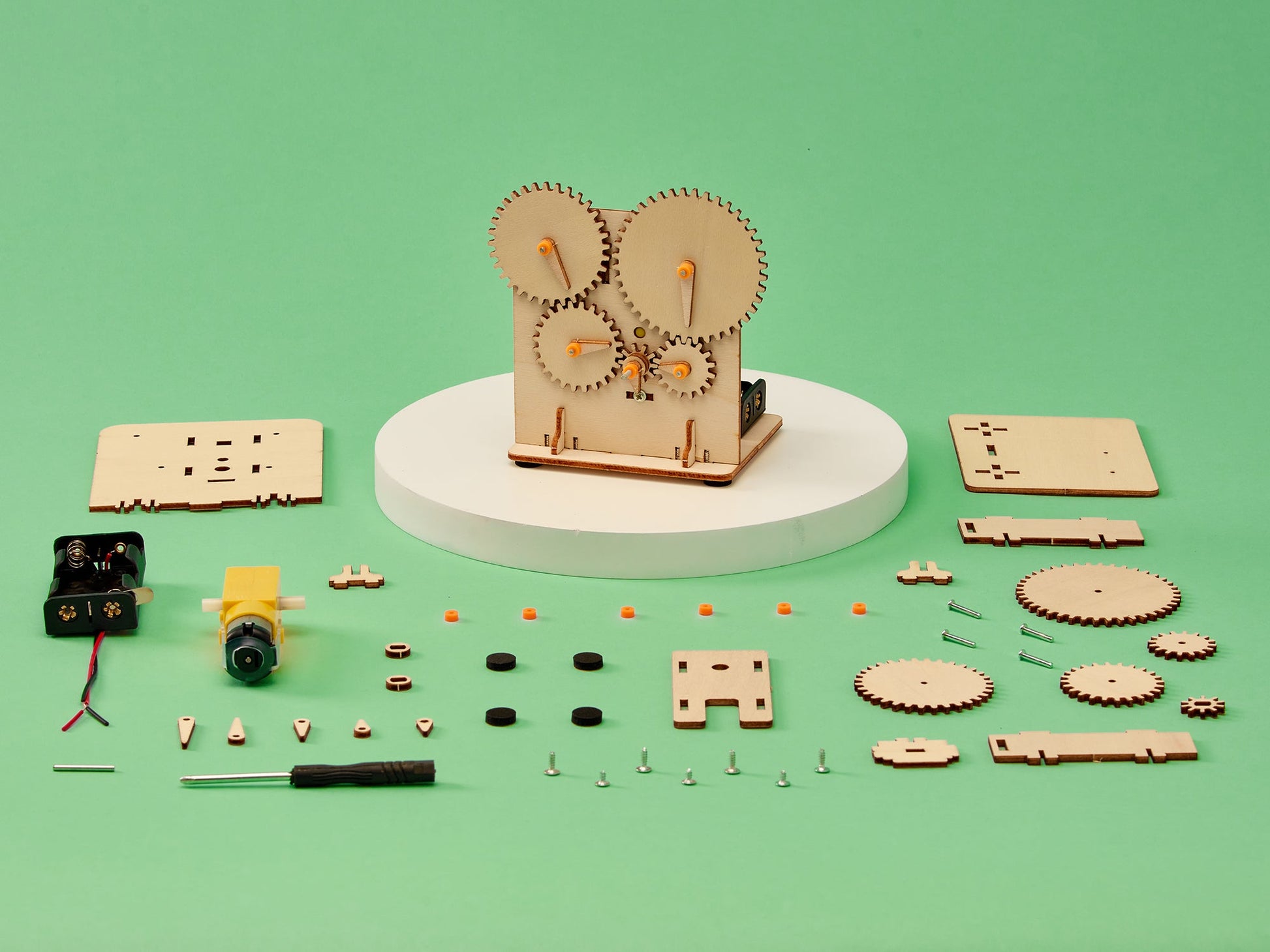 Gear Train DIY Kit | Mechanical Engineering STEM Toy for Kids 8+ - Niksstuff