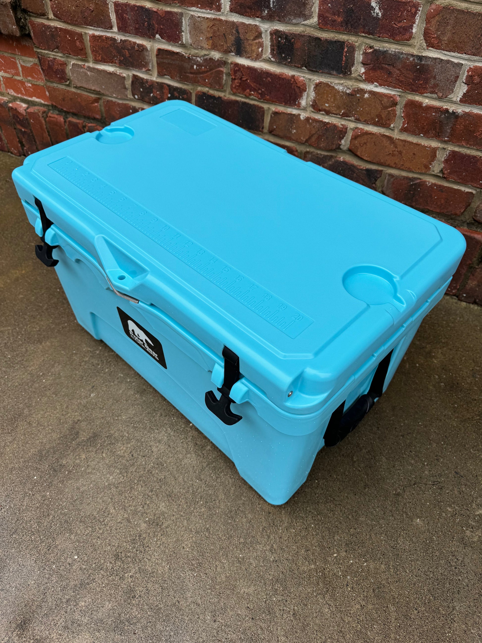 Polar Bear 45 Hard Cooler | 5-Day Ice Retention | 3 Colors - Niksstuff