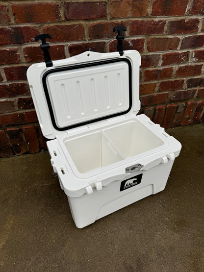 Polar Bear 20 Hard Cooler | 5-Day Ice Retention | Made in USA | 3 Colors - Niksstuff