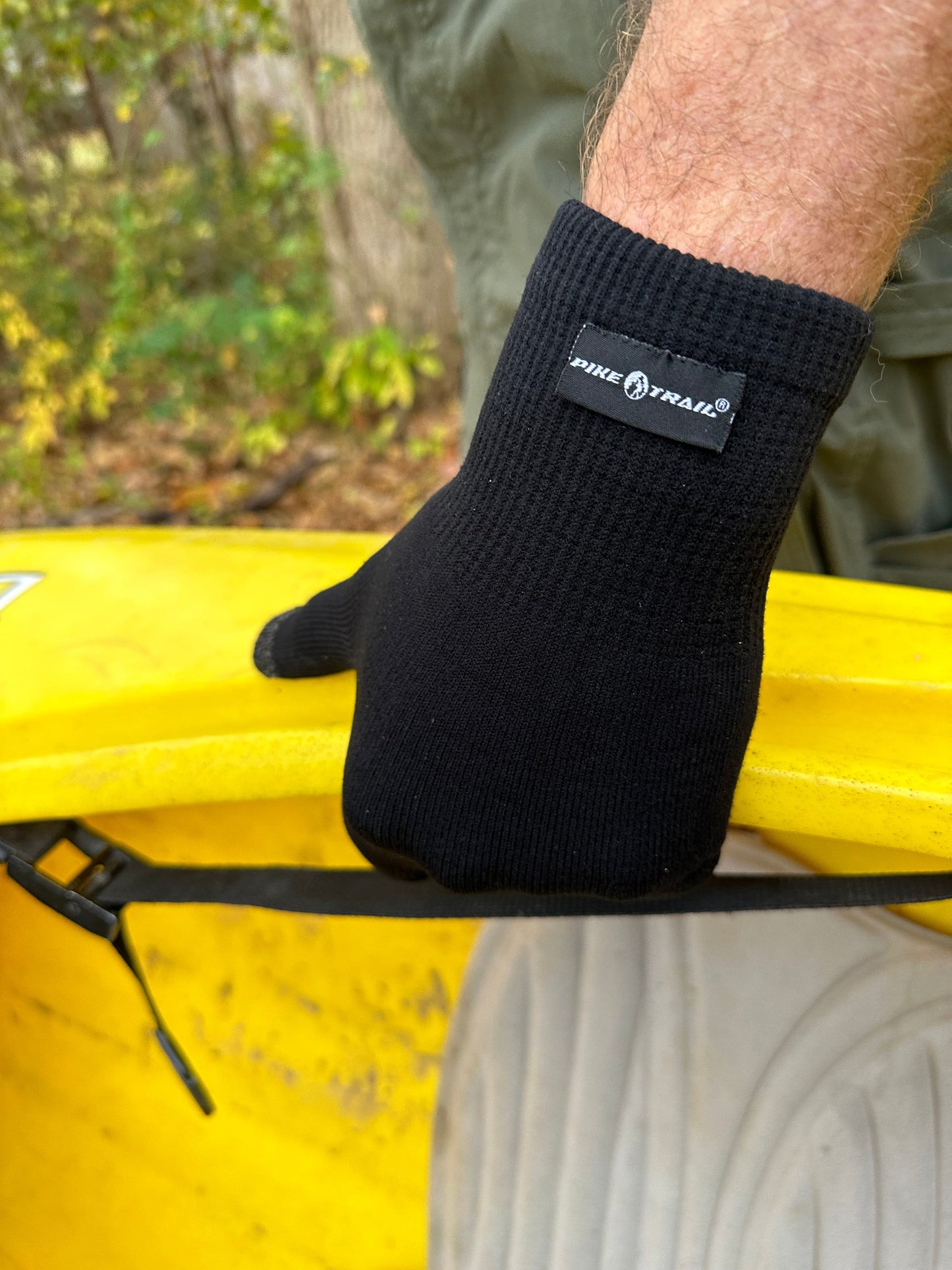 Pike Trail Water-Resistant Touchscreen Gloves | Windproof | M–XL | Carry Bag Included