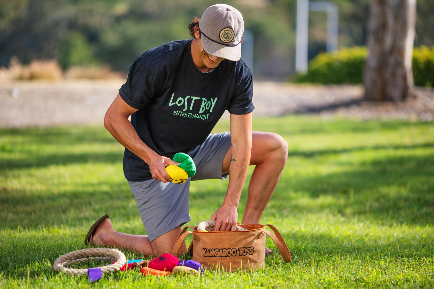 Kangaroo Toss Outdoor Game by Lost Boy Entertainment - Niksstuff