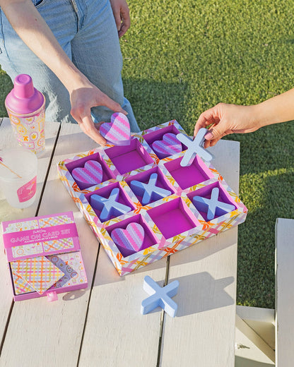 Tic-Tac-Totally Fun Tabletop Game Set | 3D Board | Plaid Design | Heart Pieces | Packed Party - Niksstuff