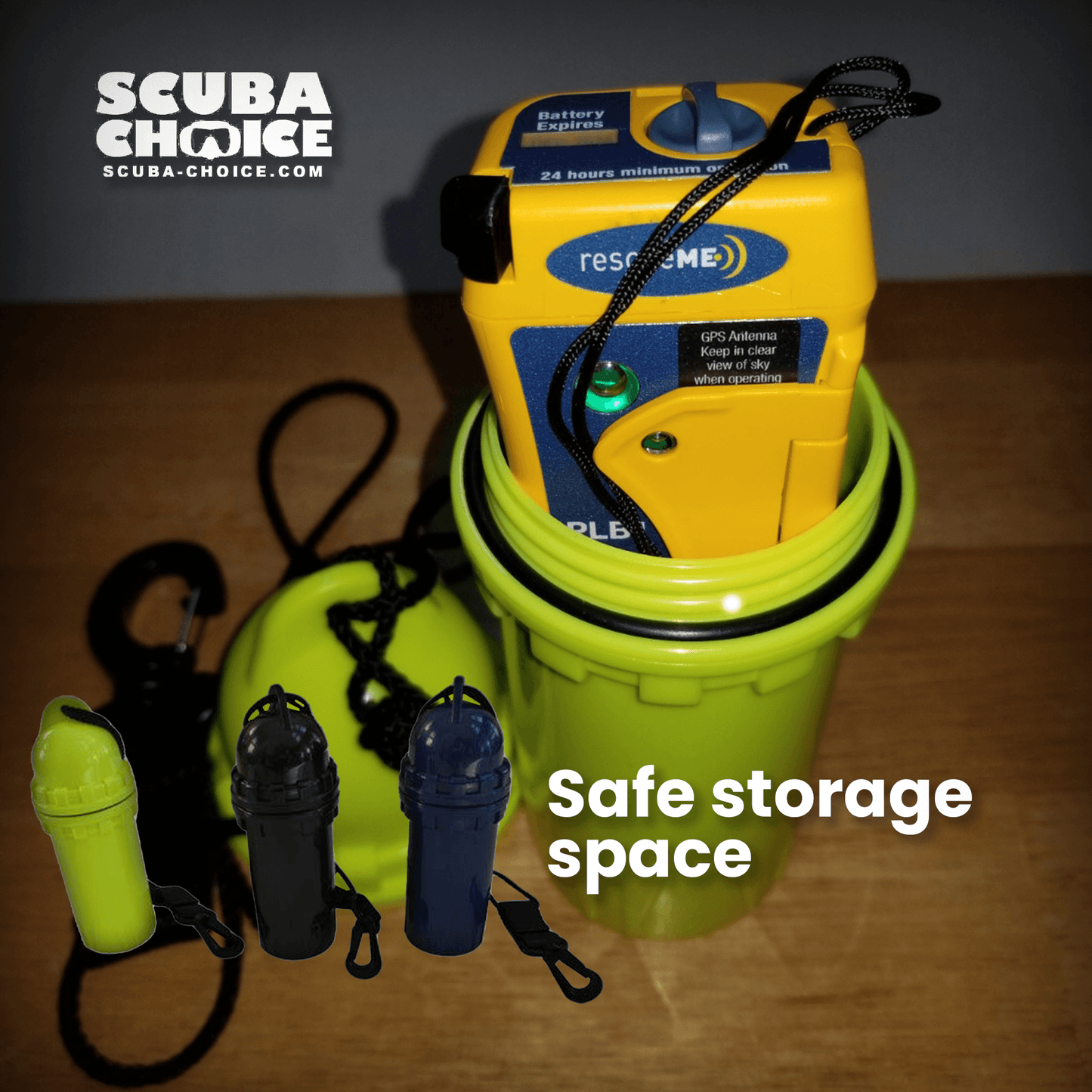 Waterproof Cylindrical Dry Box with Clip by Scuba Choice - Niksstuff