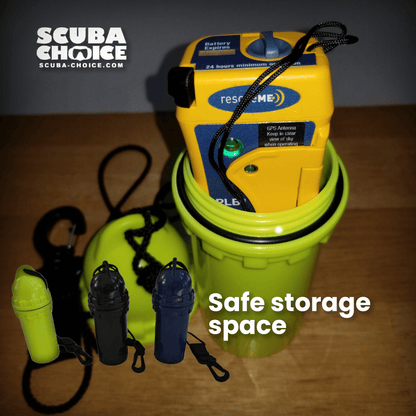 Waterproof Cylindrical Dry Box with Clip by Scuba Choice - Niksstuff
