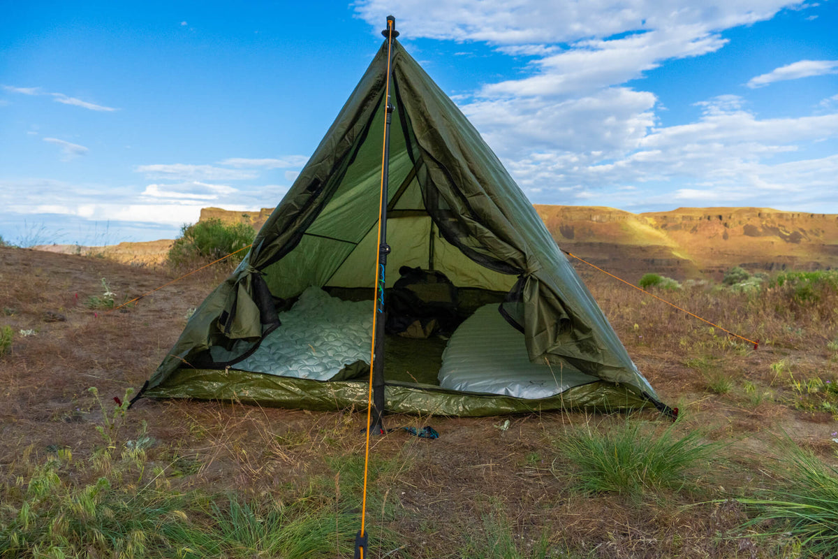 River Country Gear Trekker Tent 2 – 2-Person Ultralight, 2 lbs 12 oz, 7×62”, Stakes & Guylines Included
